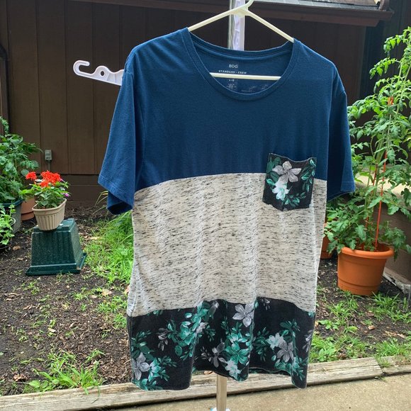 BDG Urban Outfitters Colorblock Tropical Flower T - Picture 6 of 6